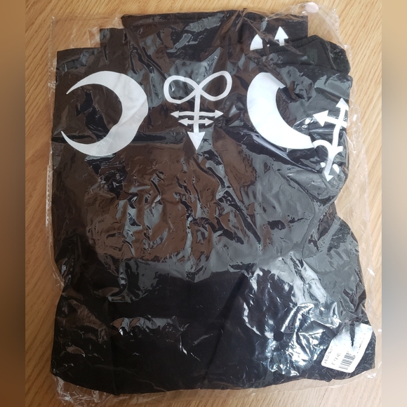 Witchcraft Goth Pleated Circle Skirt - Picture 5 of 6